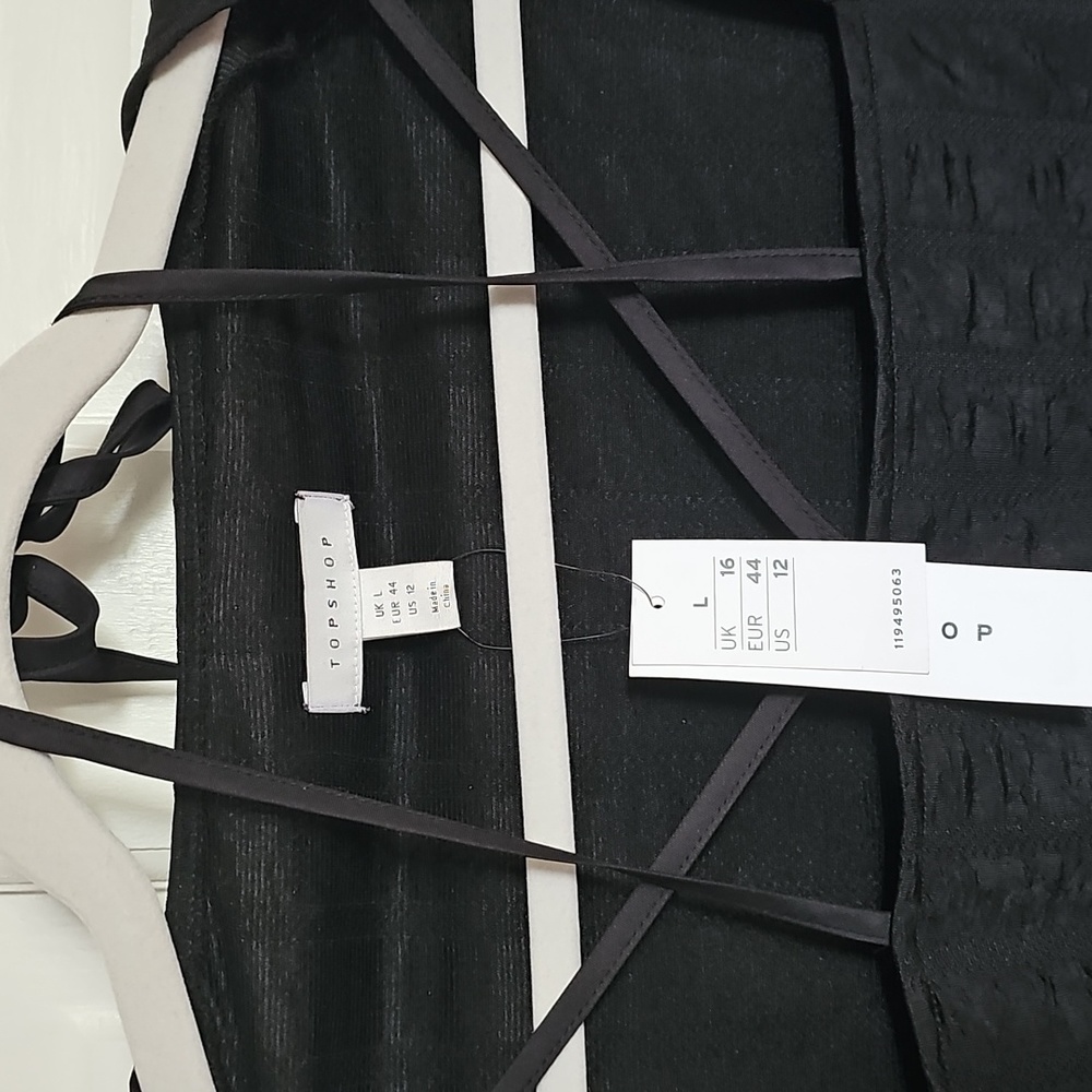 NWT Topshop Black Long Sleeve Crisscross Neckline - Picture 3 of 4